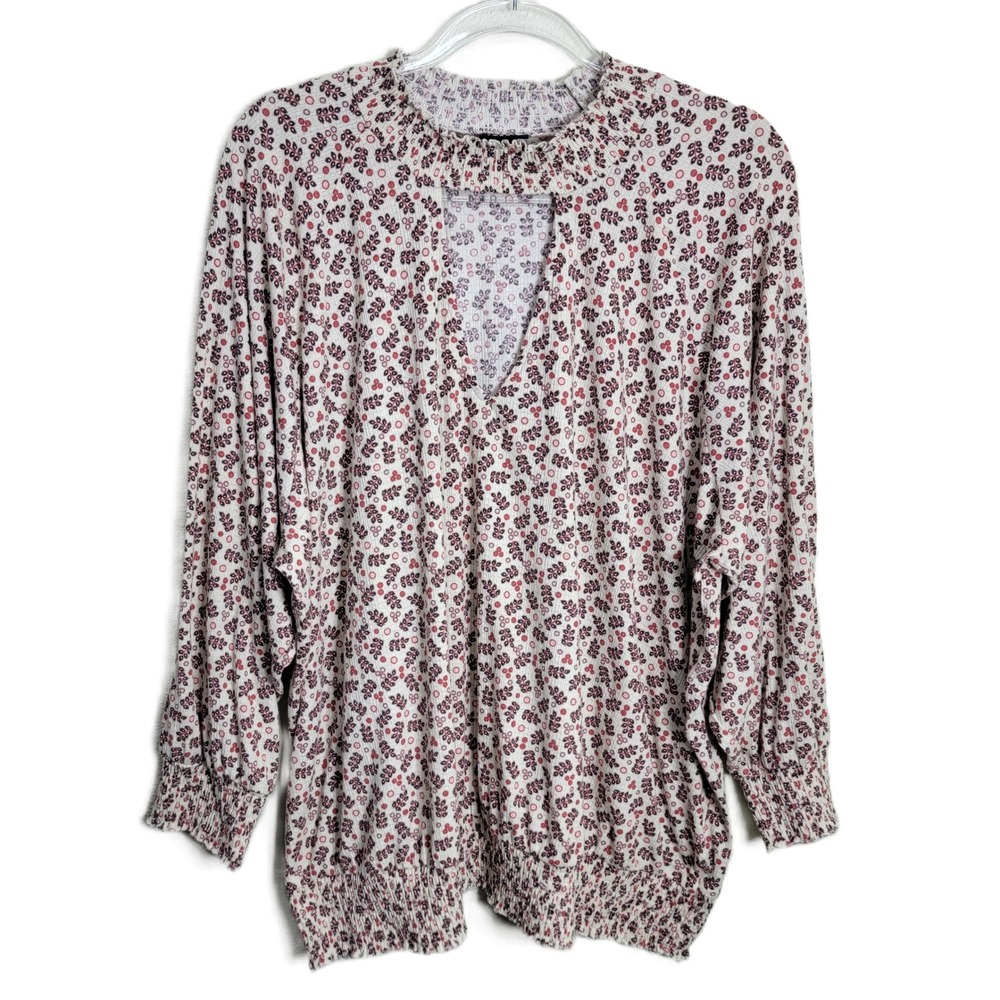 Torrid 4X Floral Keyhole Smocked Neck Long Sleeve Ribbed Blouse‎ Red White